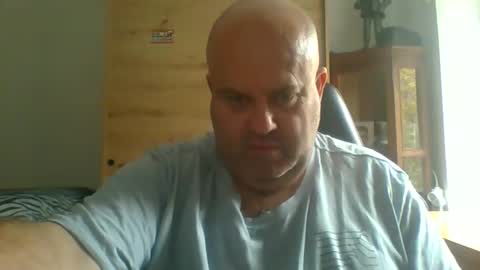 charly online show from November 24, 12:06 pm