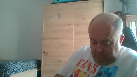 charly online show from March 4, 12:45 pm