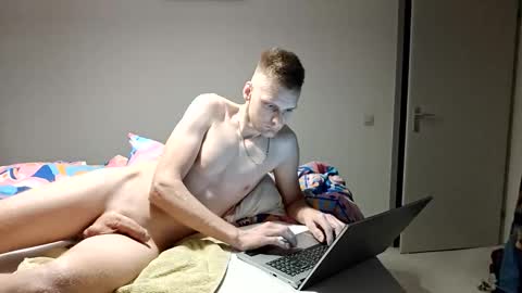 chatcum37 online show from November 22, 8:52 pm