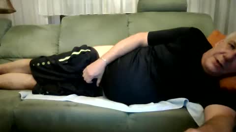 Tom online show from September 8, 7:46 pm