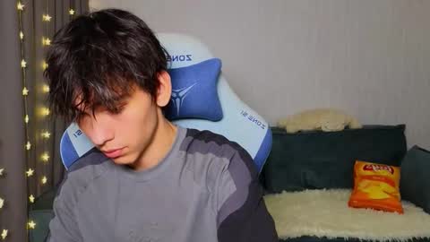 LUCASRYANPVT IS OPEN online show from September 25, 10:36 am