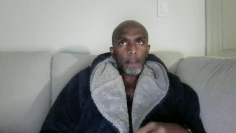 chenthu1979 online show from June 19, 11:48 am
