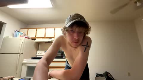 chevycamaro1978 online show from March 15, 7:49 am