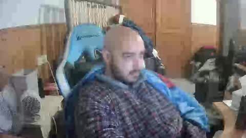 chicomallorca96 online show from February 3, 10:03 am