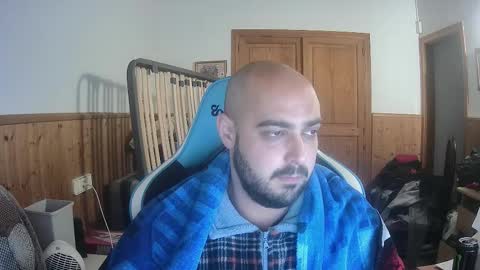 chicomallorca96 online show from February 5, 10:08 am