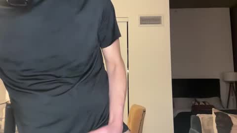 Snapshot of chiguy841 chatting on March 12, 2:41 am ChiGuy841 online show from March 12, 2:41 am