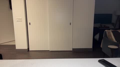 Snapshot of chiguy841 chatting on February 6, 3:59 am ChiGuy841 online show from February 6, 3:59 am