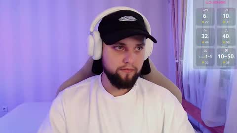 Mark online show from November 12, 8:42 am