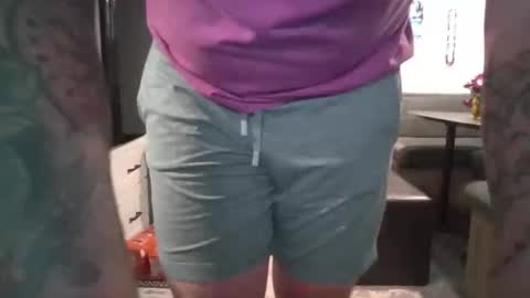 chipdougie online show from April 12, 6:20 pm