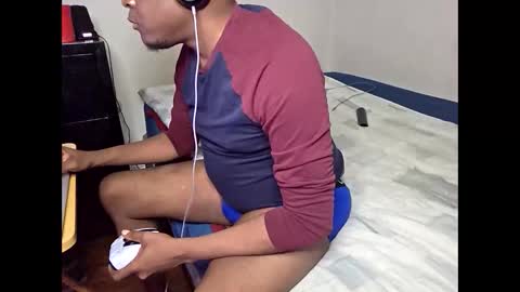 Snapshot of chocdude2877 chatting on March 10, 1:34 am Choc online show from March 10, 1:34 am