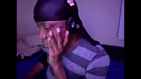 Snapshot of chocdude2877 chatting on March 7, 8:23 am Choc online show from March 7, 8:23 am