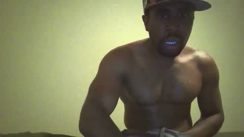 chocolatedolla online show from April 25, 6:05 am