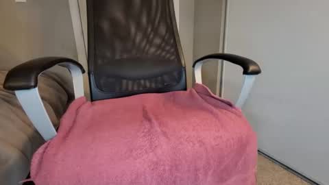 ChocoStroke online show from December 5, 12:30 am