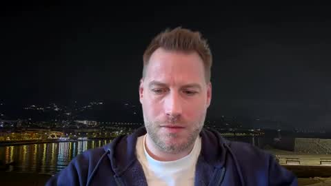 Chris online show from February 4, 1:16 pm