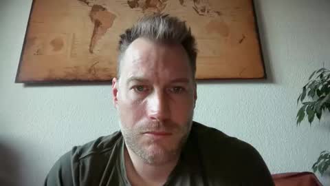 Snapshot of chris2024x chatting on October 18, 6:29 am Christian online show from October 18, 6:29 am