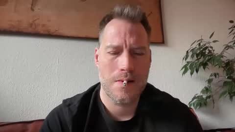 Snapshot of chris2024x chatting on October 8, 8:40 am Christian online show from October 8, 8:40 am