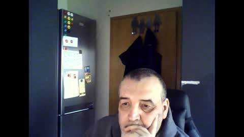 Chris online show from January 4, 12:38 pm