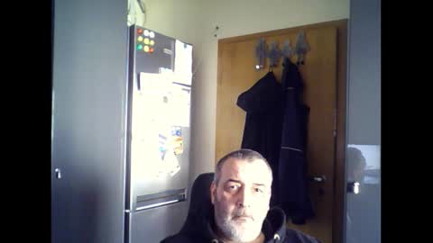 Chris online show from February 22, 10:40 am