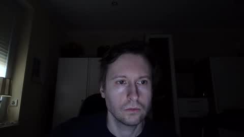 chris_ger8619 online show from March 30, 6:47 am