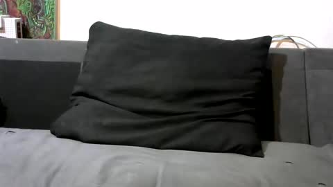 chris_horny91 online show from December 20, 1:57 am