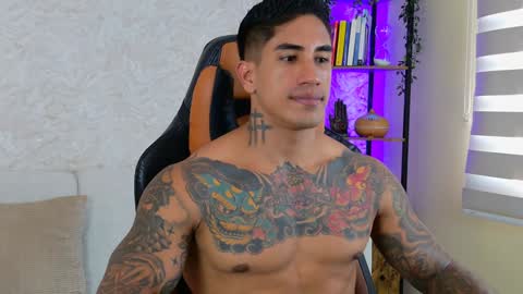 chris reilly online show from December 29, 7:54 pm