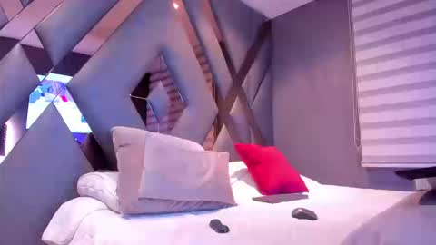 chrismorgan24 online show from September 28, 1:03 am