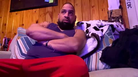 chrisr4203 online show from January 13, 5:55 am