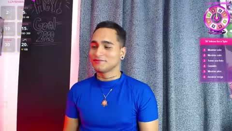 Snapshot of chriss_wg_ chatting on February 1, 4:56 am Christian Wang online show from February 1, 4:56 am