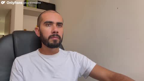 Snapshot of chrissmithin5 chatting on December 30, 3:02 pm Cardamomo online show from December 30, 3:02 pm