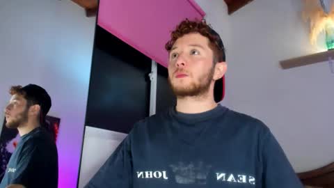 Snapshot of chrisstianford chatting on October 16, 6:32 am Hi dont forguet to follow me    online show from October 16, 6:32 am