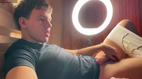 Christopher online show from February 27, 6:47 am