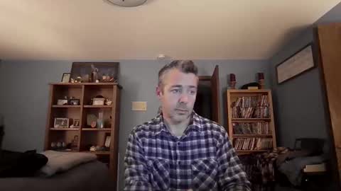 chrisw8121 online show from February 26, 12:23 am