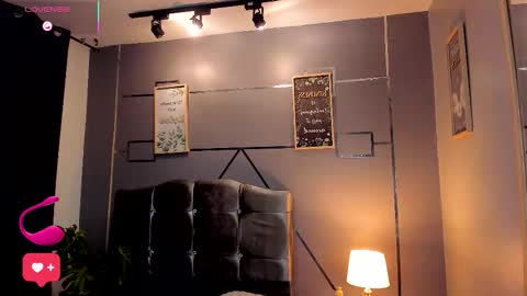 chrristopher77 online show from October 8, 2:10 pm