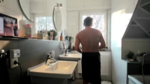 ChrisBang online show from March 4, 7:26 am