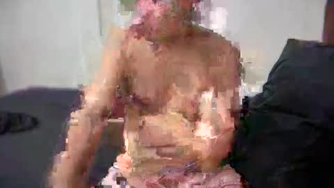 chubbybear_08 online show from February 13, 4:45 pm