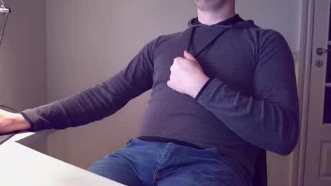 clamshive7 online show from January 18, 4:25 am