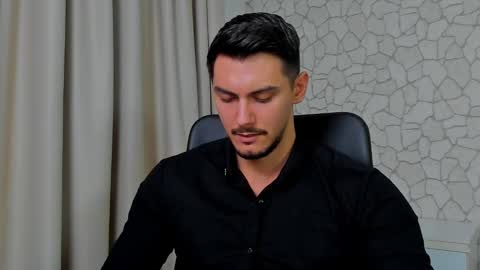 ClintMasterss online show from December 9, 6:34 am