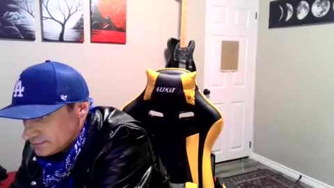 chad online show from December 13, 7:15 am