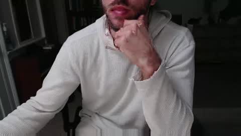 Snapshot of cloud900x chatting on January 2, 1:06 am Cloud online show from January 2, 1:06 am