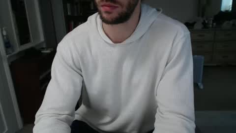 Snapshot of cloud900x chatting on December 31, 1:41 pm Cloud online show from December 31, 1:41 pm