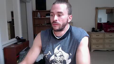 Snapshot of cloud900x chatting on September 17, 2:34 am Cloud online show from September 17, 2:34 am