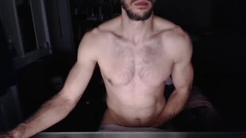 Snapshot of cloud900x chatting on March 11, 8:52 am Cloud online show from March 11, 8:52 am