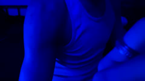 Drew online show from January 7, 1:06 am