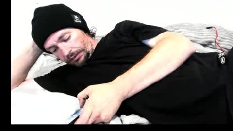 cloudyystarr666 online show from October 4, 9:03 am