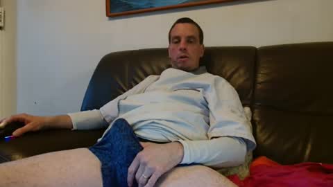 clouplefun online show from April 6, 5:41 am