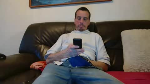 clouplefun online show from April 17, 5:21 am