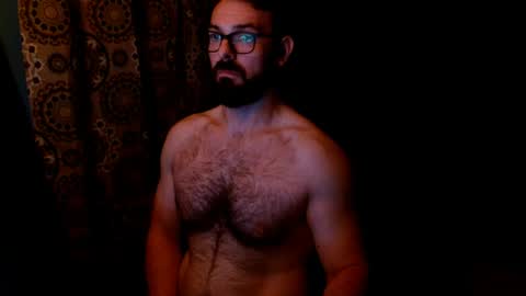 Snapshot of clrkcartwright chatting on October 3, 2:33 pm Clark online show from October 3, 2:33 pm