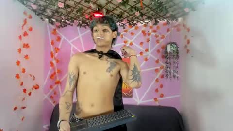 club_latinboys online show from October 23, 3:04 pm