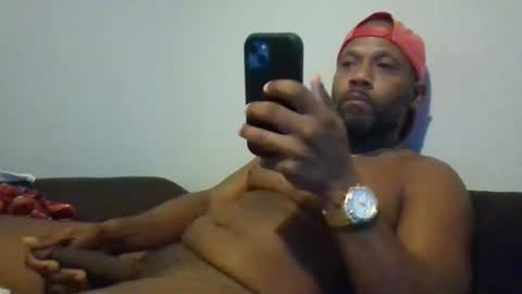 Snapshot of cockslanger39 chatting on October 28, 7:11 am Cockslanger39 online show from October 28, 7:11 am