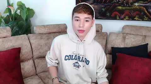 Snapshot of coddy_doll chatting on February 7, 6:24 pm Coddy online show from February 7, 6:24 pm